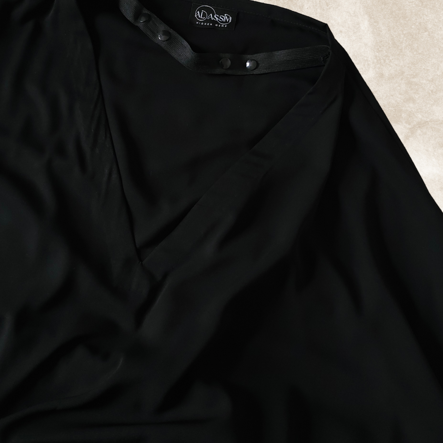 SAUDI V-NECK KHIMAR CAPE - PREMIUM WOOL PEACH