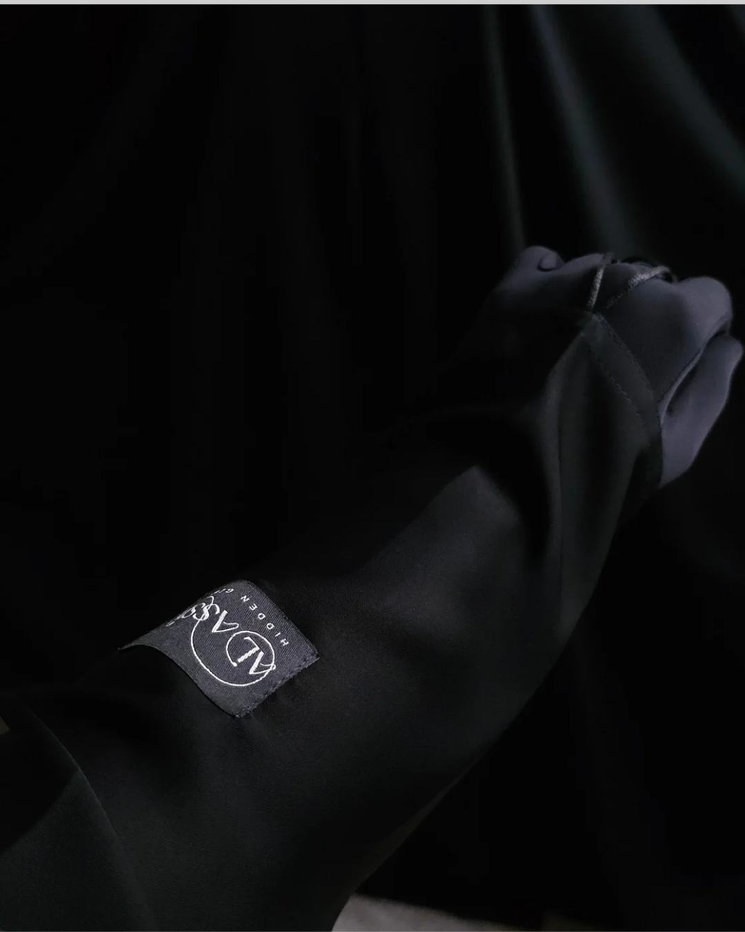 CLASSIC BUTTERFLY ABAYA - NIDA BLACK